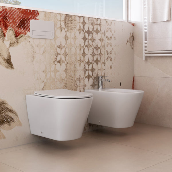 Paar hängende Toiletten- und Bidet-Sanitärartikel aus Bonussi Poseidon-Keramik online