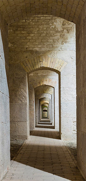 Carta da Parati Fotomurale per Porta - Mysterious Corridor 70x210 cm Erroi-2