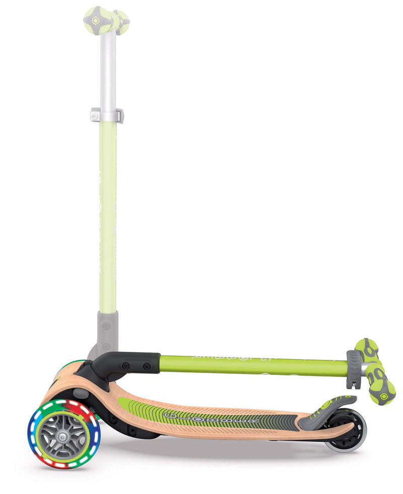 Monopattino 3 Ruote a LED Pieghevole 3 Altezze Max 50 Kg Globber Primo Foldable Wood Verde Lime-6