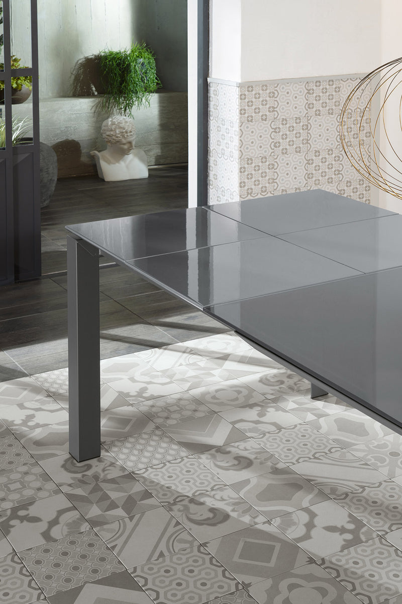 Tavolo Allungabile 140/220x90x75 cm in Metallo con Top in Vetro Grigio-3